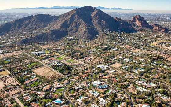 Aerial view of Paradise Valley, Arizona